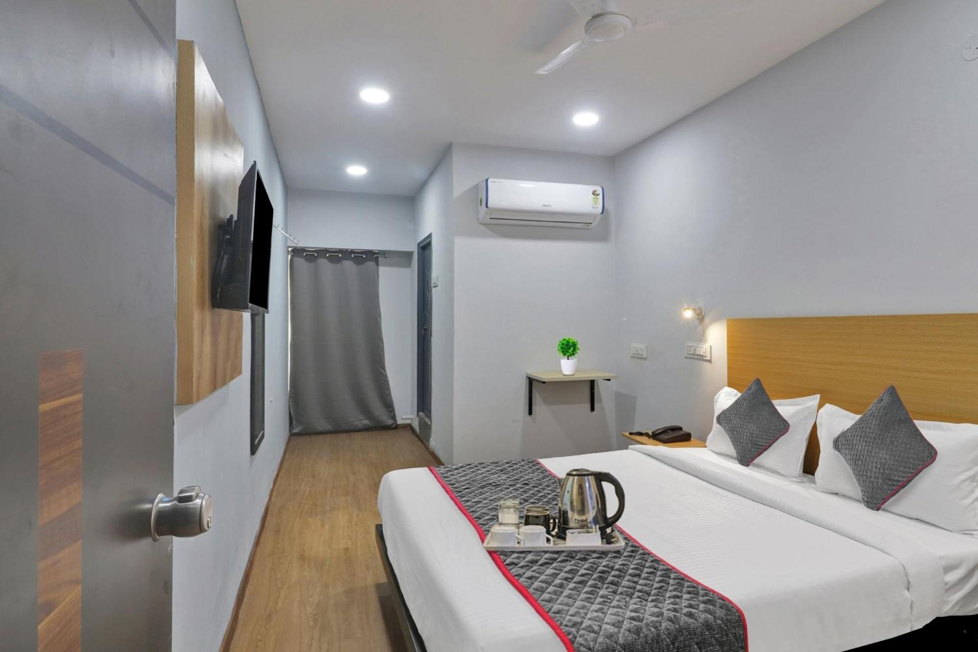 Townhouse S Continental Hotel Hyderabad Luaran gambar