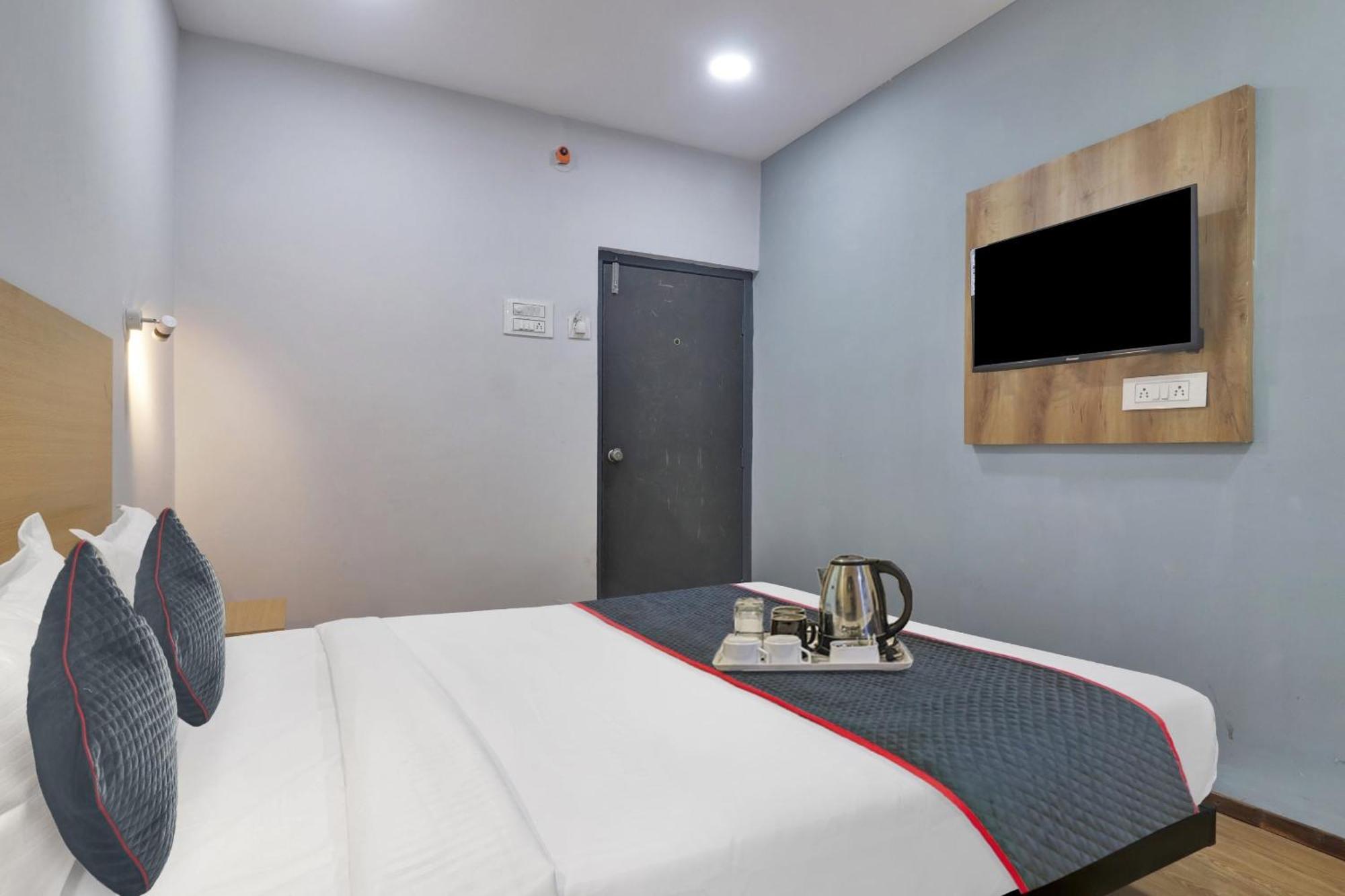 Townhouse S Continental Hotel Hyderabad Luaran gambar